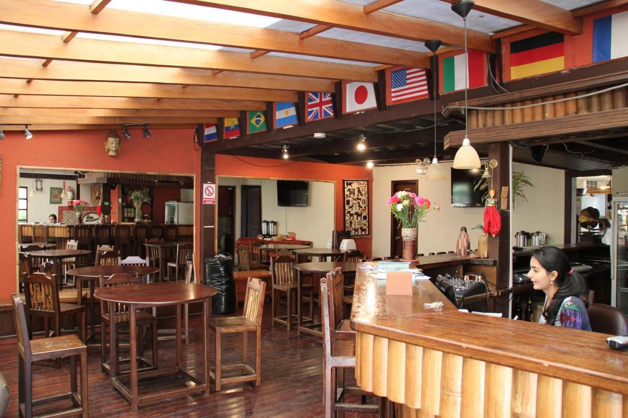 Hostal Alcala กีโต ภายนอก รูปภาพ