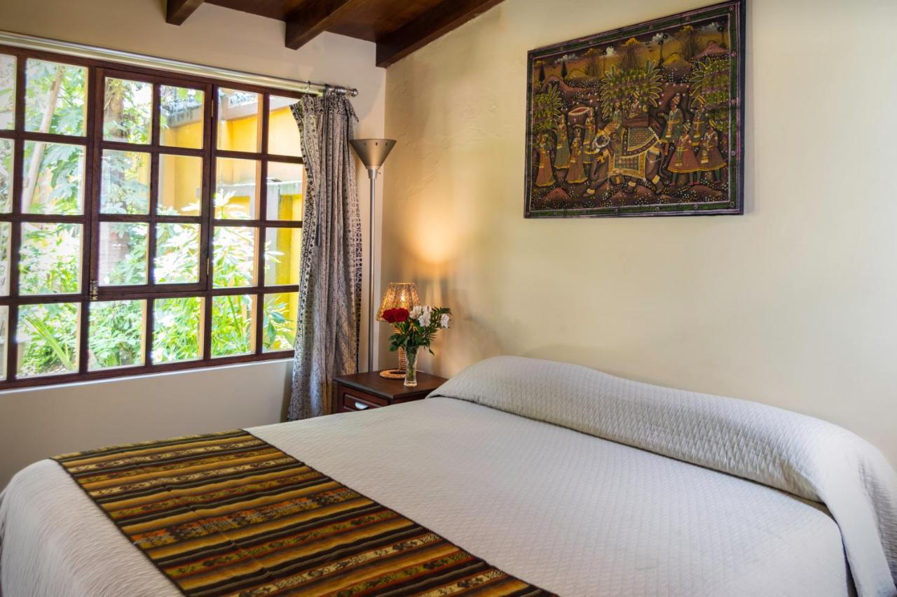 Hostal Alcala กีโต ภายนอก รูปภาพ