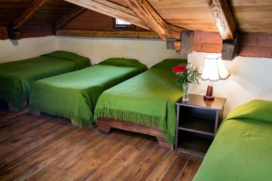 Hostal Alcala กีโต ภายนอก รูปภาพ